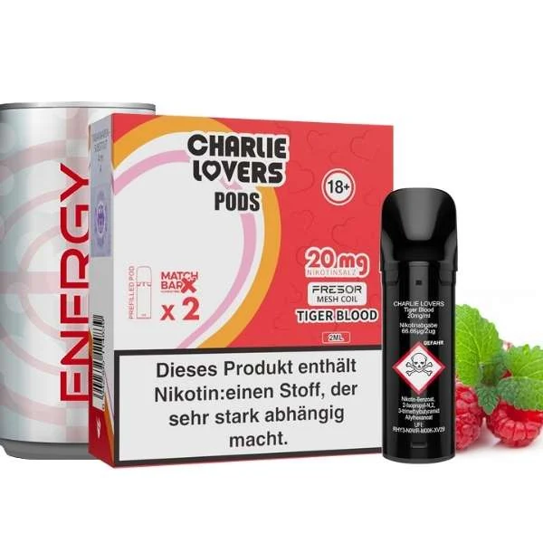 Charlie Lovers Pods mit Himbeeren und Energydrink im Hintergrund
